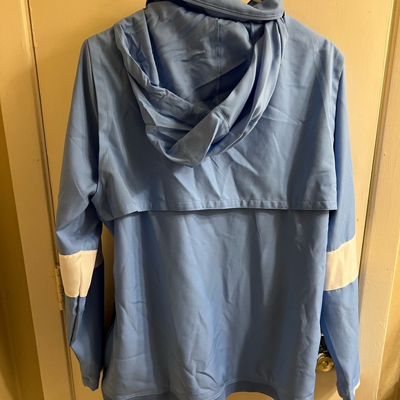 Nike Dri -Fit running jacket - Picture 3 of 6